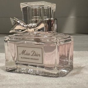 Miss Dior  Blooming Bouquet
